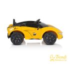 Cordoba sárga gyerek elektromos autó oldalnézetből – nyitható ajtóval és LED lámpákkal