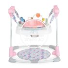 „Állítható magasságú baba játszóasztal – kényelmes és biztonságos ülés 3 pozícióban”