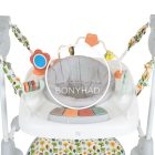 „Színes lógó játékok és zenélő panel – fejleszti a figyelmet és a mozgáskoordinációt”