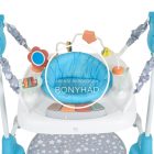 „Színes lógó játékok és zenélő panel – fejleszti a figyelmet és a mozgáskoordinációt”